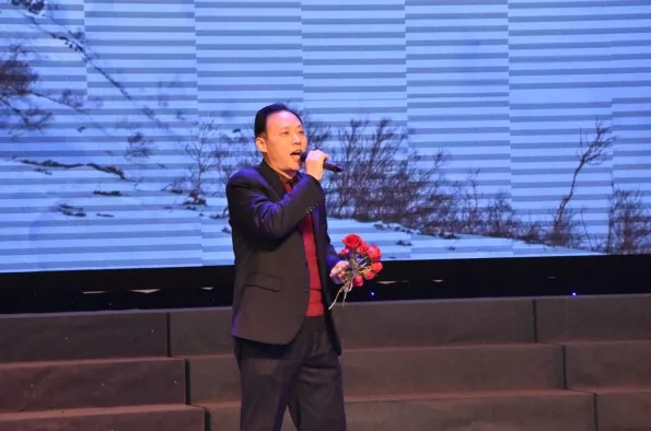 8868体育官网首页入口艾普喷涂机器人